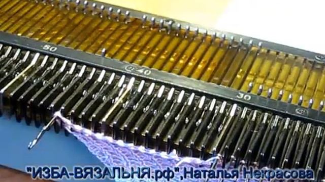 Вязаная повязка на голову✅Машинное вязание банданы для девочки на  вязальной машине Нева-2