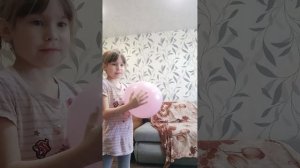 Это не правда! у Сони заболела спина