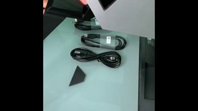 Alienware 240Hz Gaming Monitor Unboxing AW2518HF смотреть онлайн