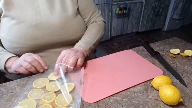ЛИМОНЫ КАК ЗАМОРОЗИТЬ ЛИМОНЫ смотреть онлайн