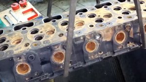 Опрессовка ГБЦ двигателя Mercedes-Benz OM 906 (заглушка-шарик системы охлаждения)