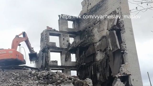 Снос жилого здания в Костомукше Demolition of a residential building in Kostomuk