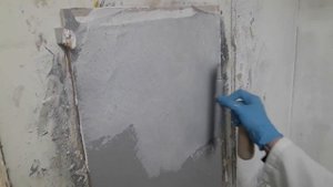 Нанесение декоративной штукатурки в стиле loft