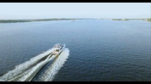 Речной ,круизный прогулочный  транспорт на реке Волга.