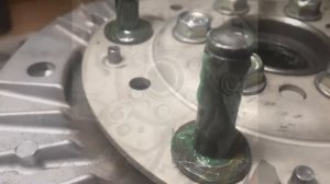 Honda Silver Wing 600 устранение шума вариатора (fixing clutch squeal using grease)