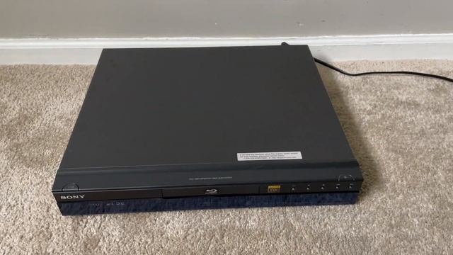 Sony BDP-S300 Single Blu-Ray DVD Compact Disc CD Player смотреть онлайн