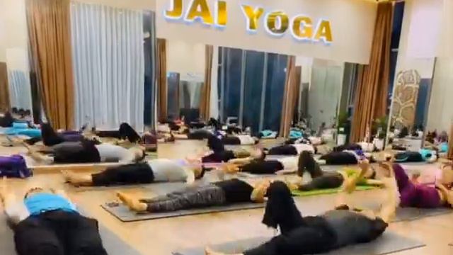 Hip opening flow Yoga with Master Jai