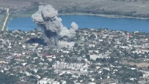 Авиаудар по позиции ВСУ на окраине села Отрадокаменка в Бериславском районе Херсонской области