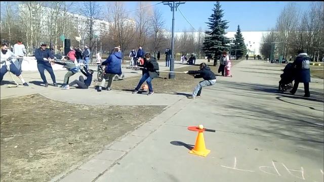 Спортивный праздник, посвященный Дню Космонавтики смотреть онлайн