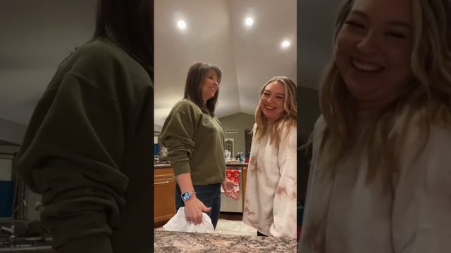 Boobs Slap Smack Trend Competition 2023