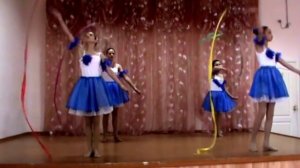Хореографическая группа "Сапожок" - танец с лентами