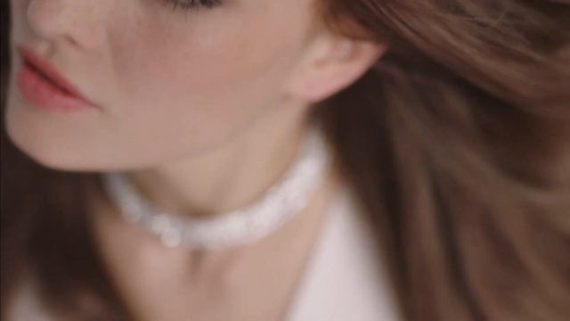 Garnier Color Sensation Diamond Browns Hair Color Cream Director's Cut (2015) смотреть онлайн