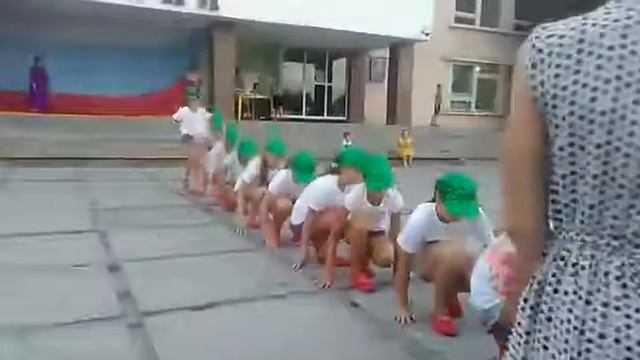 Танец " Светофор" Майчанка смотреть онлайн