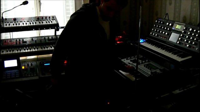 MoonSatellite - Un samedi après-midi d'automne смотреть онлайн