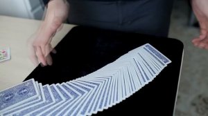 МАГИЧЕСКОЕ ПЕРЕМЕШИВАНИЕ КАРТ