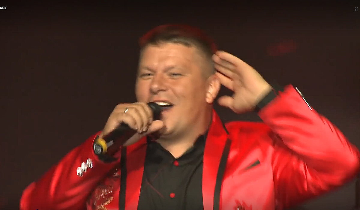 Вот Что Значит Потрясающая Песня!!!