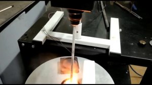 Горение молибденовой проволоки