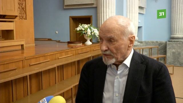 Столицу Южного Урала посетил легендарный дирижер Владимир Минин смотреть онлайн