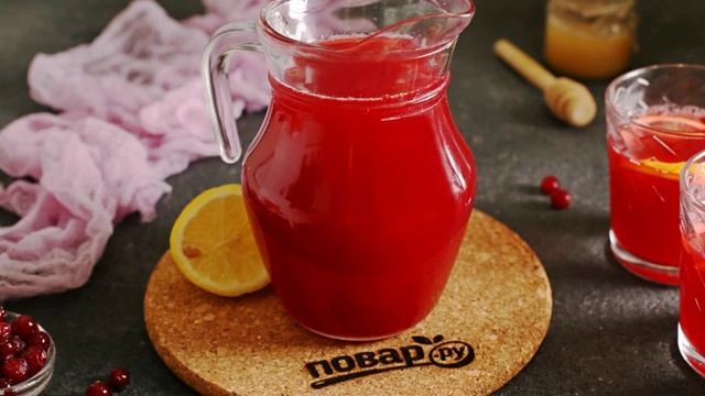 Морс из клюквы и брусники