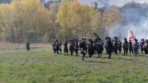 Конные лучники атакуют пикинеров и стрельцов