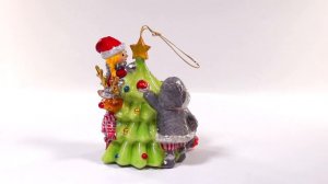 "Праздник мы встречаем, елку наряжаем."