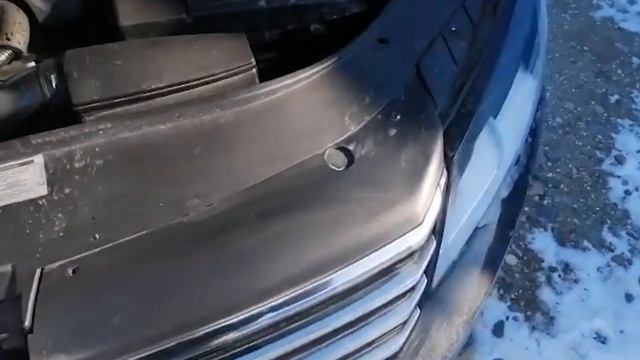 Решетка радиатора Volkswagen Passat B7 3AA853651OQE