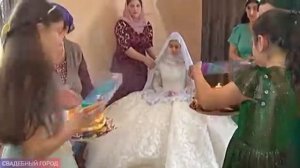 Как провожают невесту с родного дома на турецкой свадьбе  Новая турецкая свадьба 12+