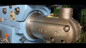 Интересный французский универсальный фрезерный станок | Interesting French universal milling machin