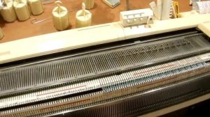 Прессовое переплетение на однофонтурной и двухфонтурной машине. Мастер-класс машинное вязание