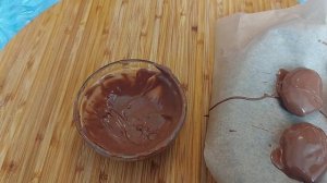 ЭЛИТНЫЕ КОНФЕТЫ готовим дома.?Курага в шоколаде с миндалём и грецким орехом внутри.МОИ ЛЮБИМЫЕ??