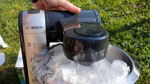 Bosch Mum 48A1 смотреть онлайн