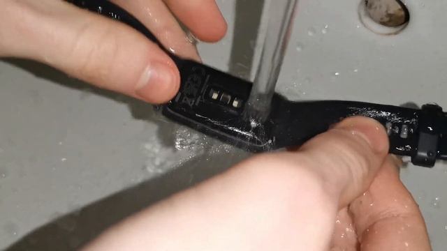 Обзор Huawei Band 6 (ОГОНЬ ЗА СВОЮ ЦЕНУ!) смотреть онлайн