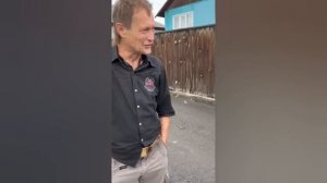 Безумный Паша поменял дверь,Иришка и Олег Монгол,Саня Бык