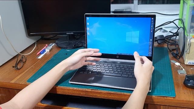 HP Pavilion X360 Laptop Review! #apkums смотреть онлайн