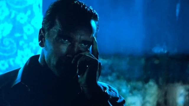 True Lies (1994): Jamie Lee Curtis Strips for Arnold Schwarzenegger смотреть онлайн