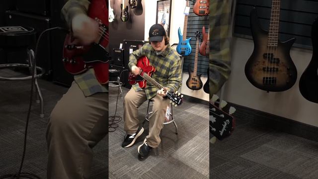 ES-335 Epiphone Test run смотреть онлайн