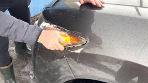 ЛАЙФХАК КАК ОТШЛИФОВАТЬ ФАРЫ ЛИМОНОМ И ПИЩЕВОЙ СОДОЙ.