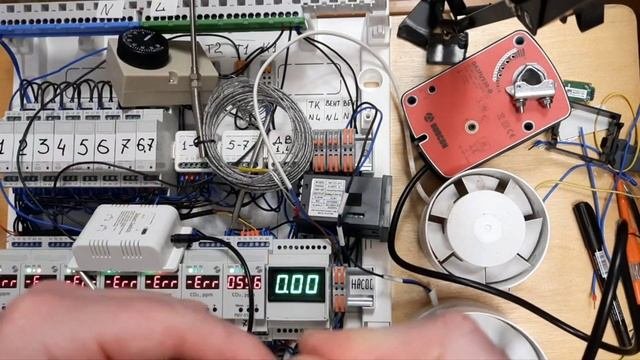 Автоматическая приточно-вытяжная вентиляция Супер ИМВЕНТ с подогревом от водяного калорифера.