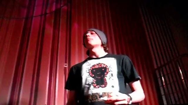 давай на спор C DMC PASSY.avi смотреть онлайн