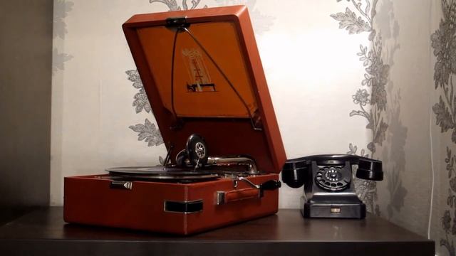 И. Набатов с джаз-орк. п-у А. Цфасмана - Всё хорошо смотреть онлайн