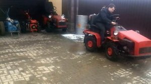 МТЗ 132 Н. Жесткий тест сцепления. Дрифт с отрывом заднего колеса.