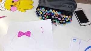 Рисуем вместе с мамой одежду для уточки ЛАЛАФАНФАН