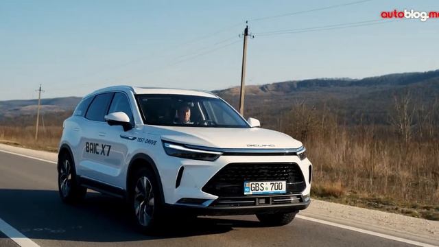BAIC BEIJING X7 - chinezul de 23.600 euro cu MBUX / Test Drive AutoBlog.MD смотреть онлайн