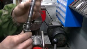 НГФ-110Ш 4 установка сальников в крышки валов. а так же подшипников в подачи