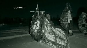 Реальный АНГЕЛ снят на камеру | Оставил камеры возле СВЕЖЕЙ МОГИЛЫ