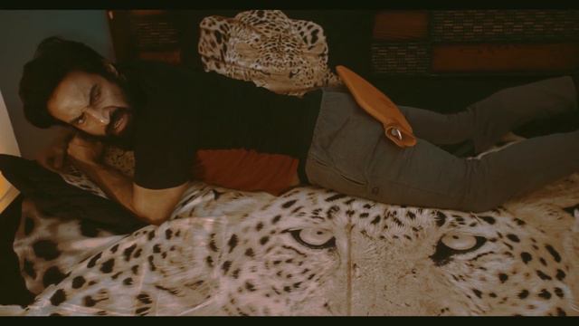 Earl Reginhard | Corona Ne Desi Superman Ko Dhoeya | смотреть онлайн