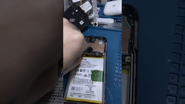 Замена lcd Realme c21 #repair #ремонт #ремонттелефона #realme #lcd телега: https://t.me/hullsov