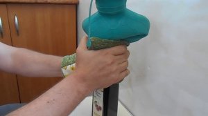 ВЫТАЩИТЬ ДОЗАТОР ИЗ БУТЫЛКИ = ЭТО ПРОСТО