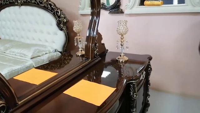 Спальня Фелиция с 6 дверным шкафом Орех глянец Фортуна мебель.