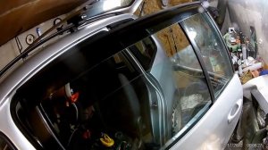 #авторемонт #volkswagen   Volkswagen Touran  Замена  стекла двери